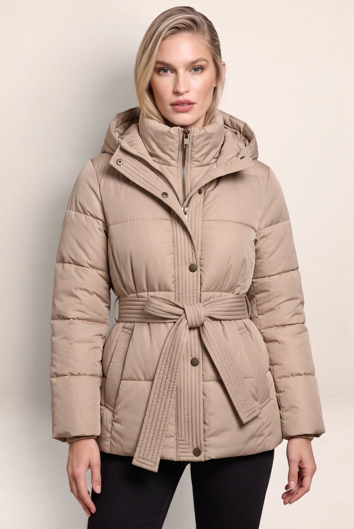 Women's Puffer Jacket with High Collar & Defined Waist