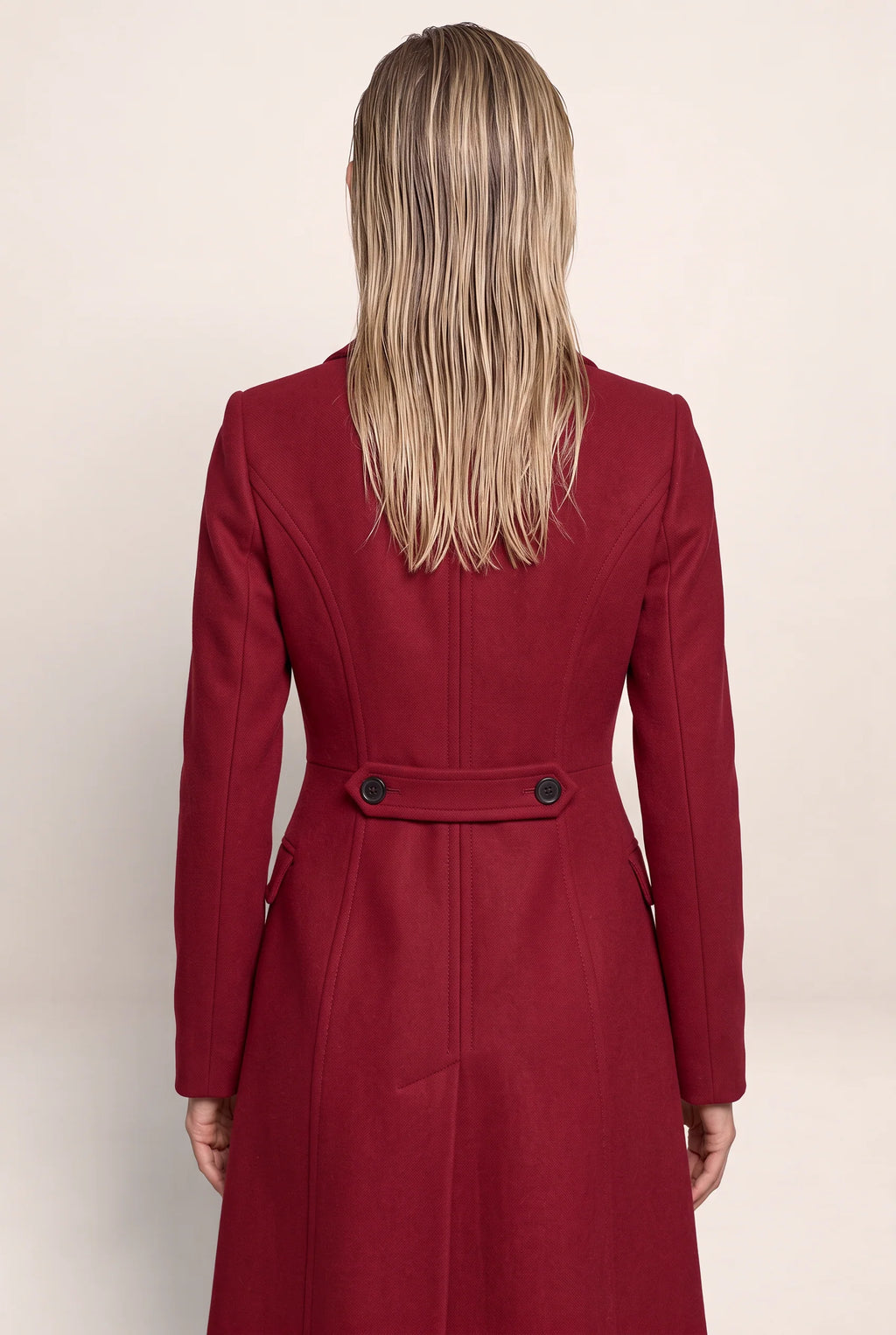 Women's Tailored Maxi Overcoat with Double-Breasted Design