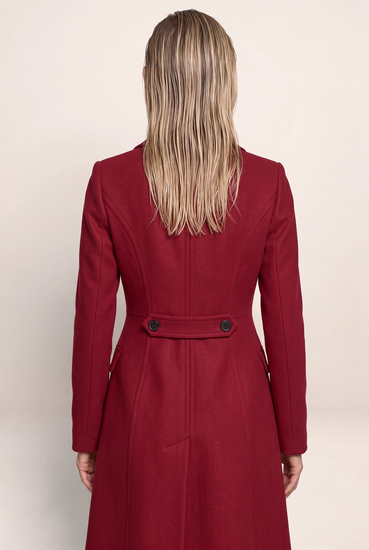 Women's Tailored Maxi Overcoat with Double-Breasted Design